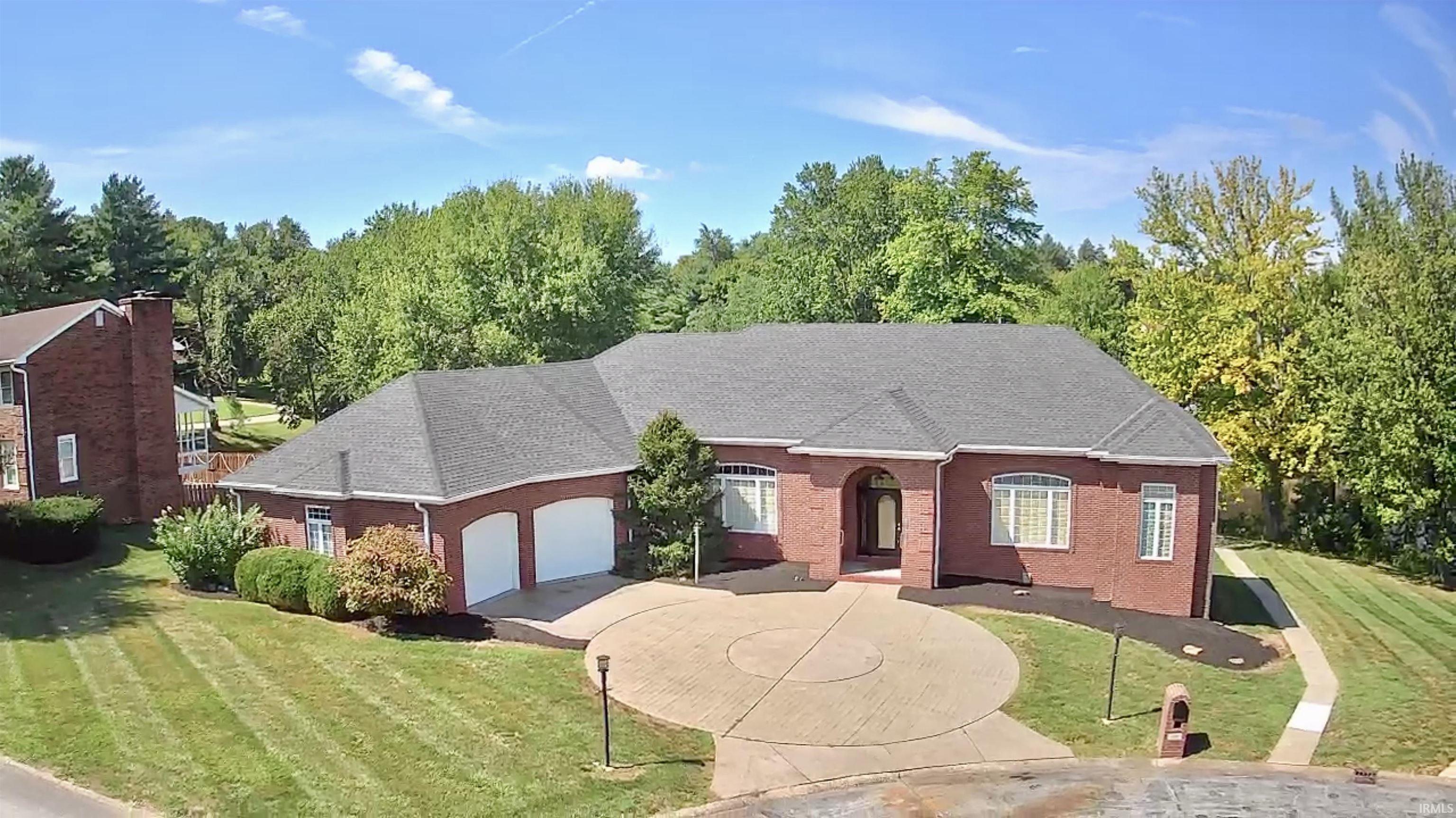 5488 Lakeside Drive — photo
