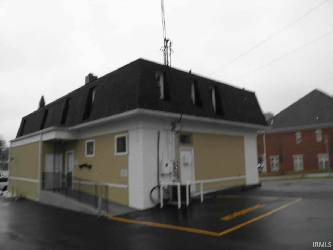 420 1/2 W 2nd Street — photo