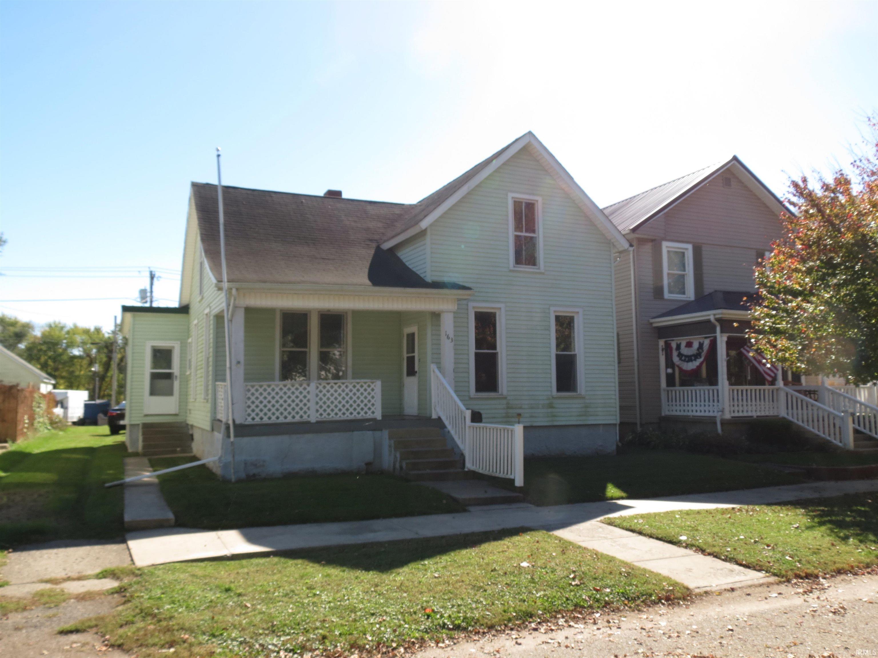 163 W 2nd Street — photo