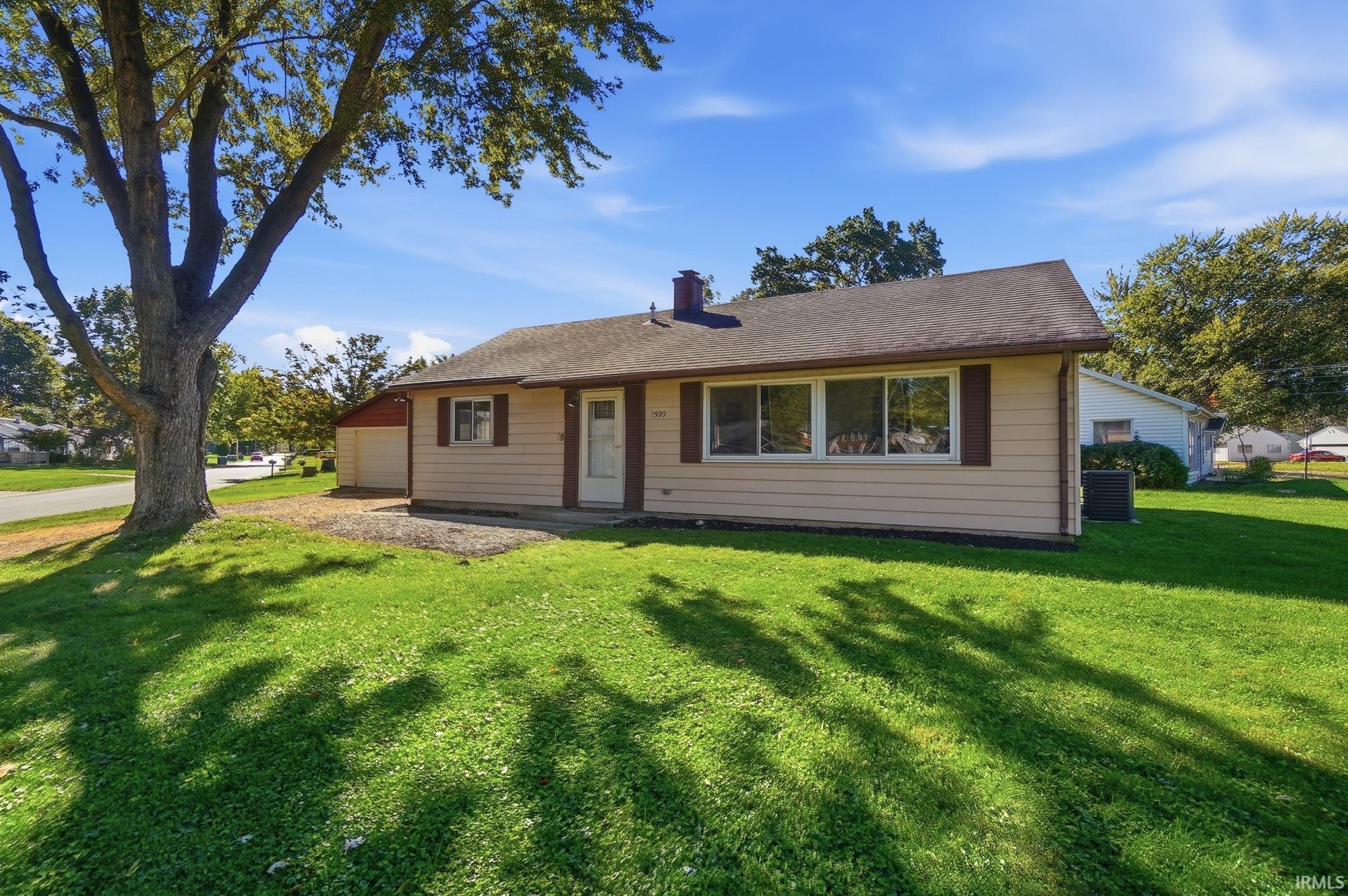 599 Courtney Drive — photo