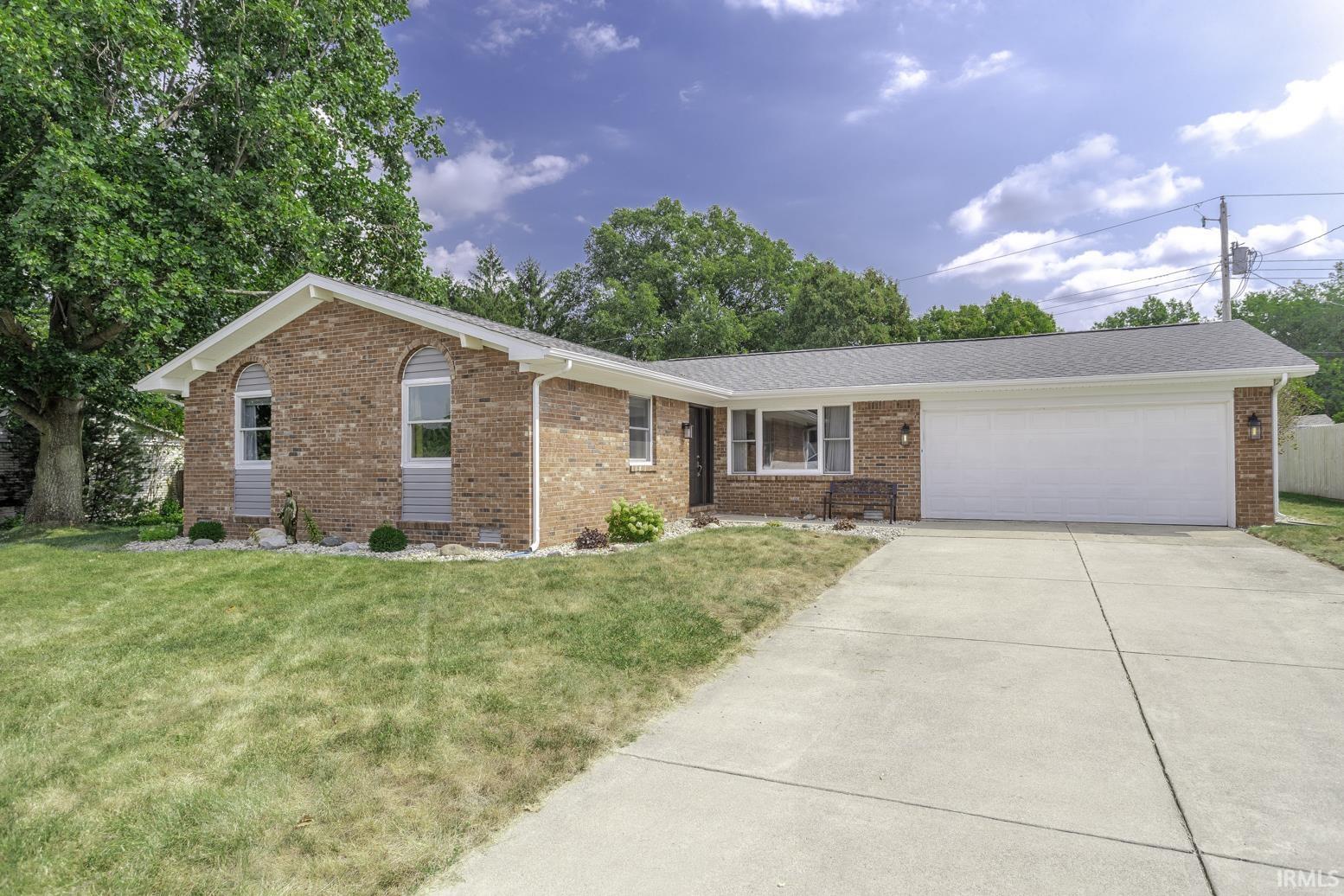 1701 Tanglewood Drive — photo