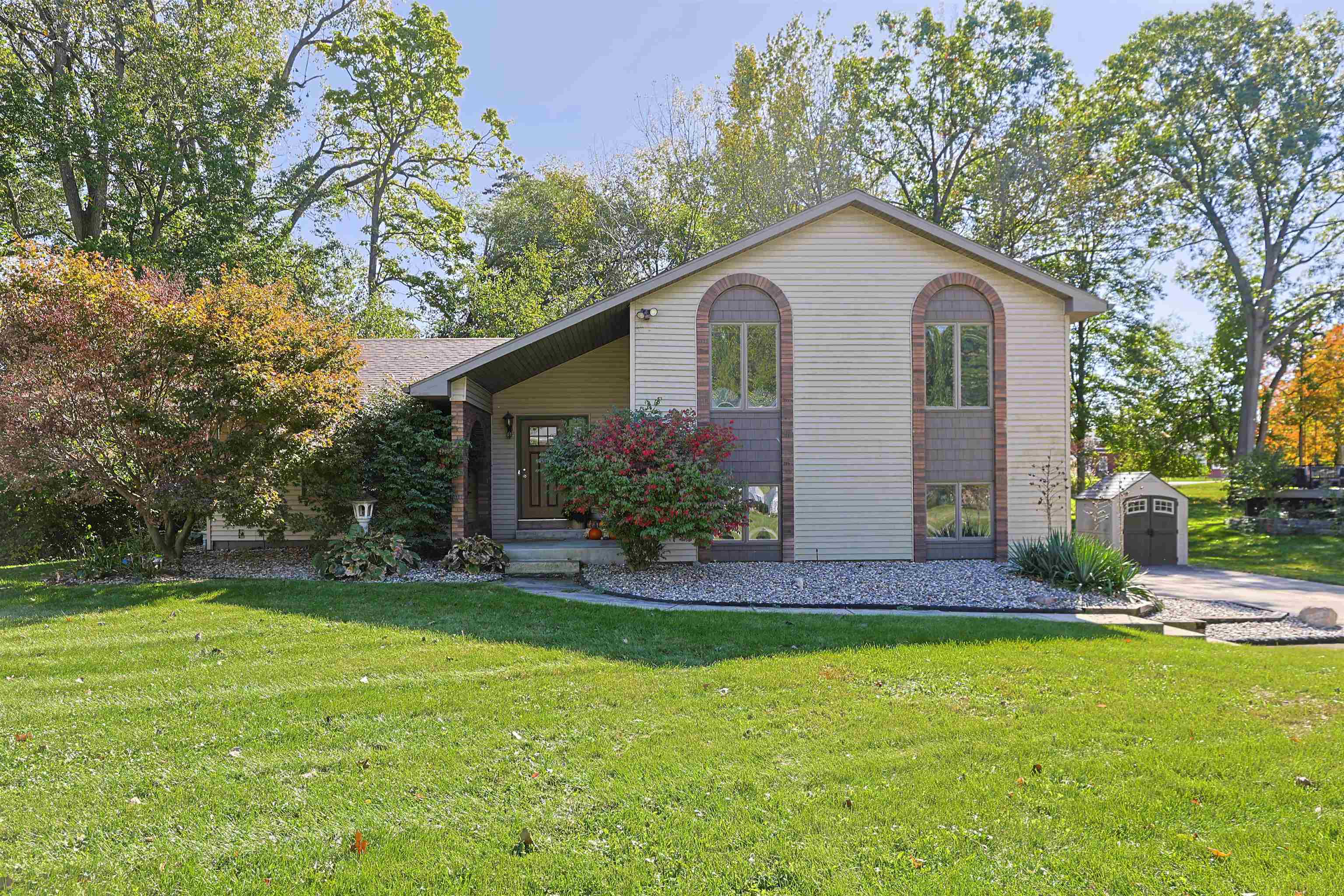 11044 E River Oaks Lane — photo