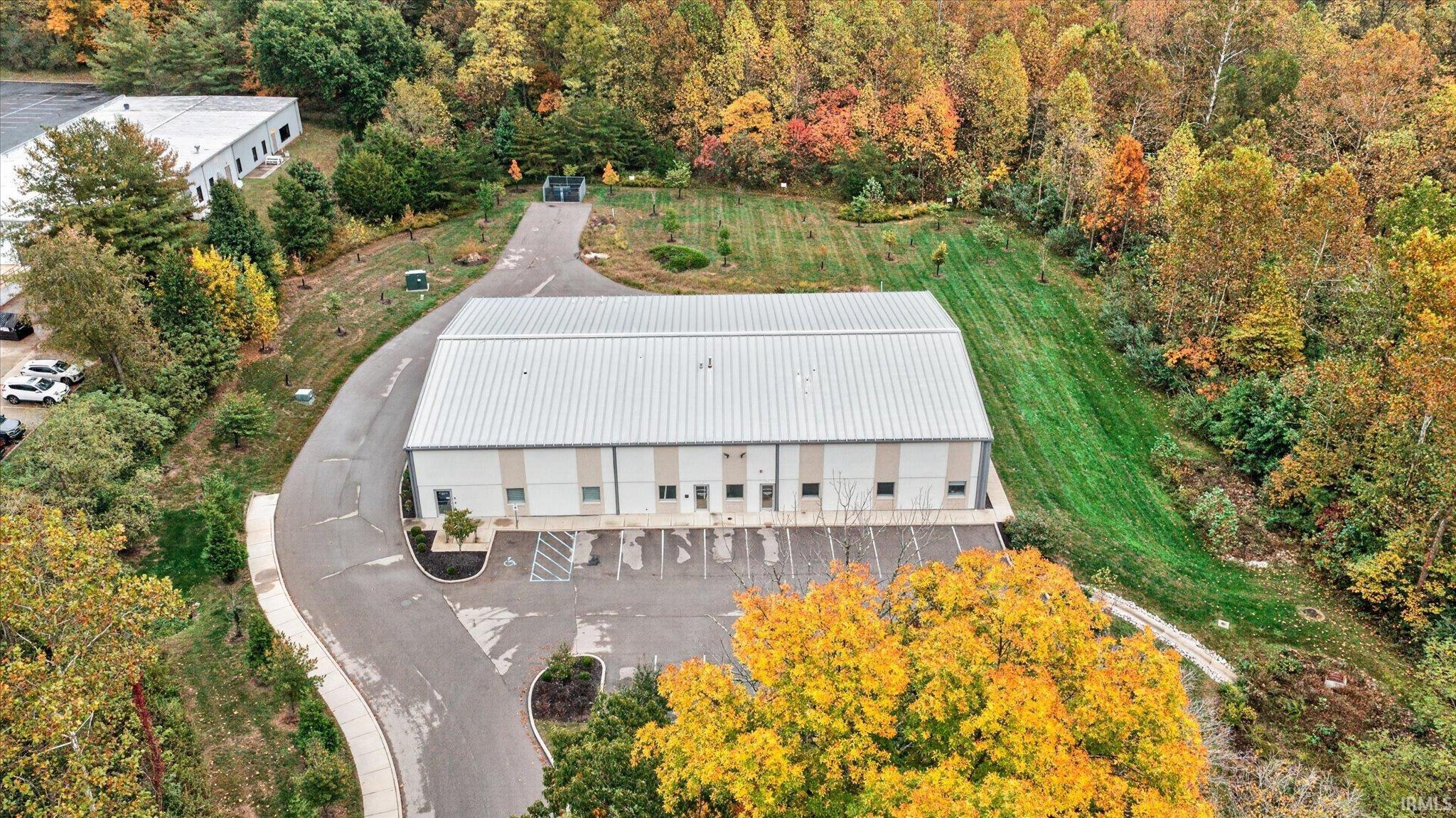2917 S McIntire Drive — photo