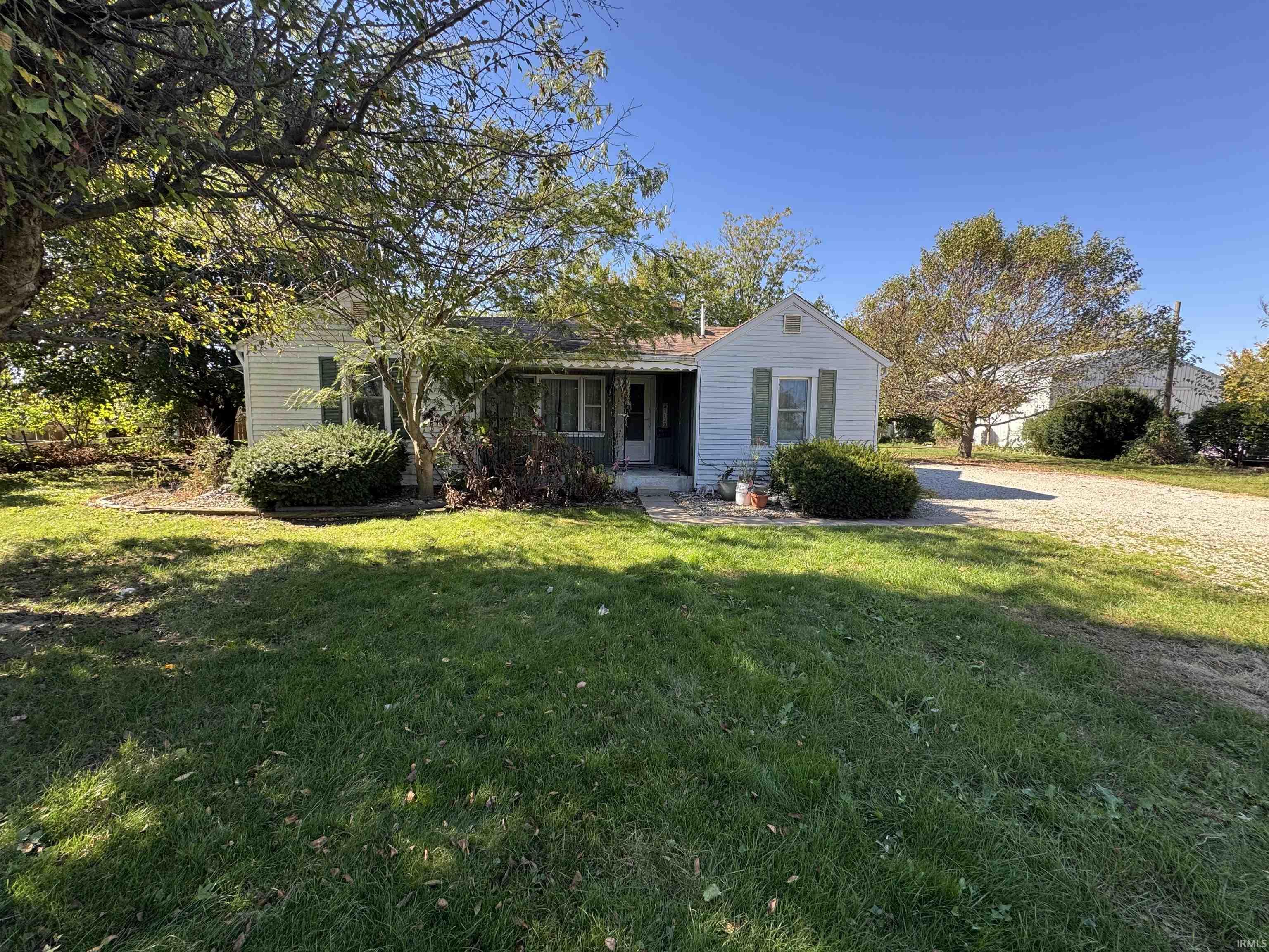 1129 Lewis Street — photo