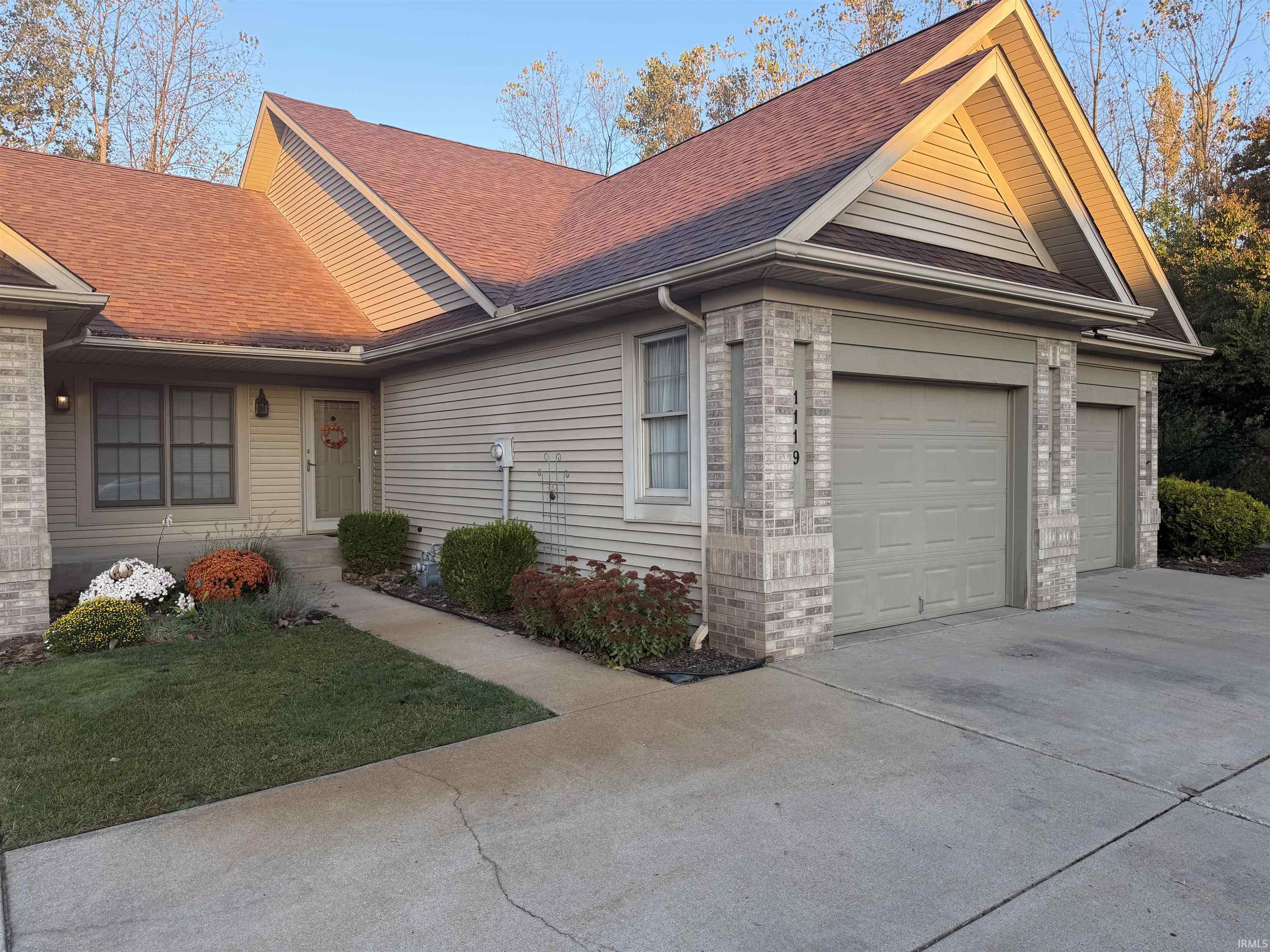 1119 Diamond Drive — photo