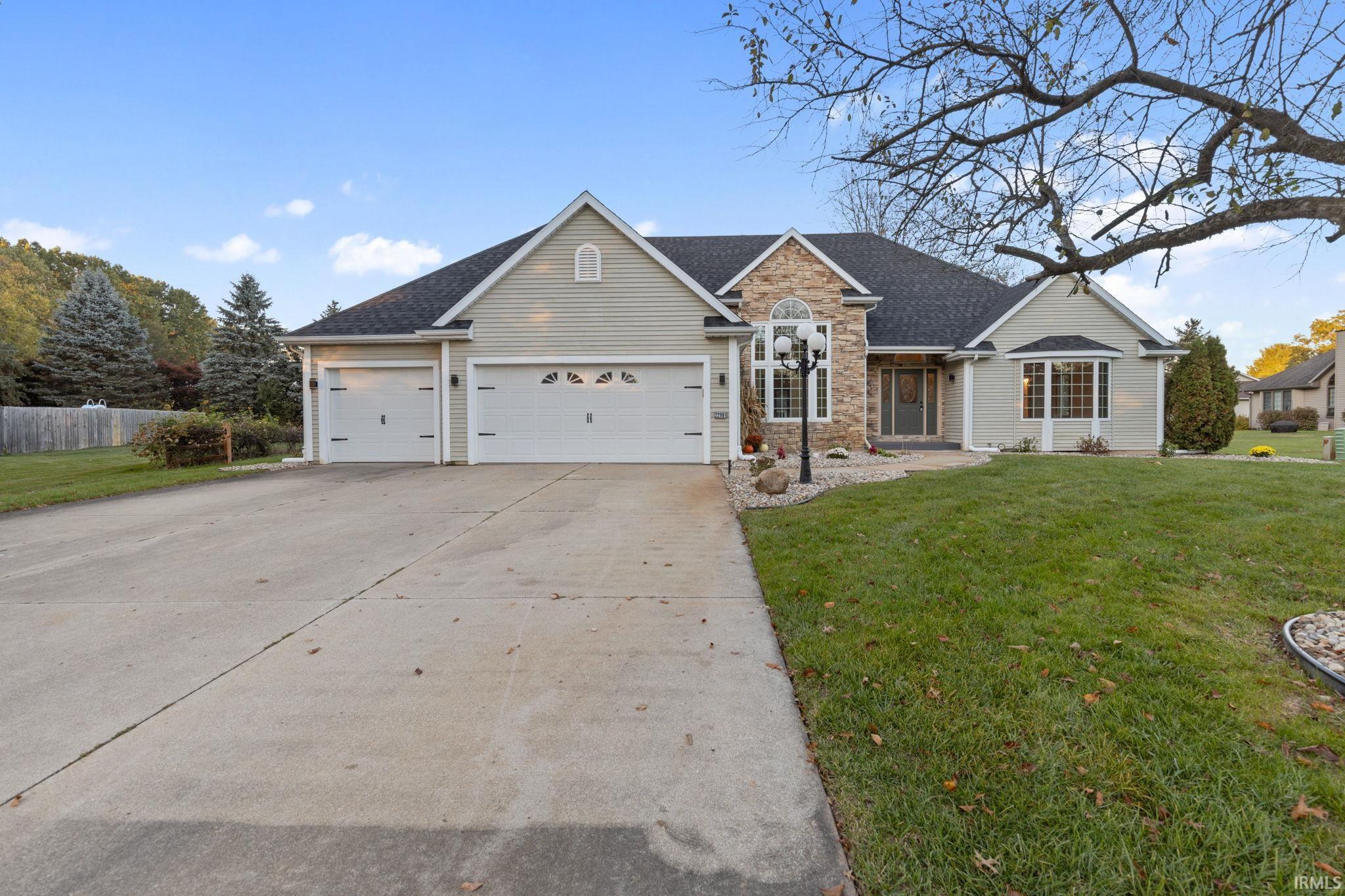 22981 Basswood Court — photo