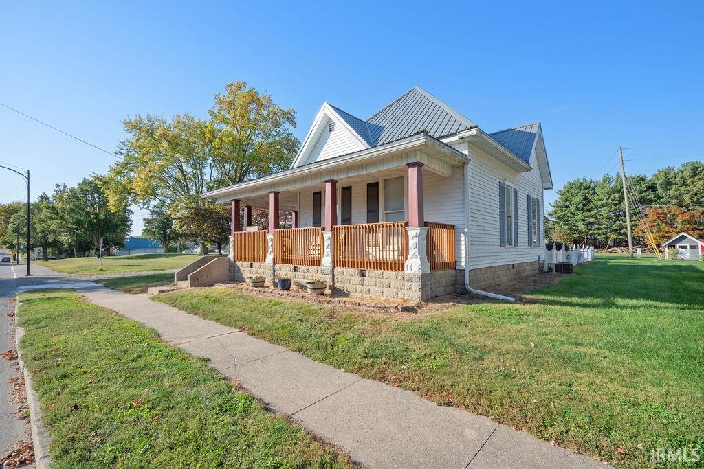 304 E Main Street, Flora, IN 46929 — photo 2