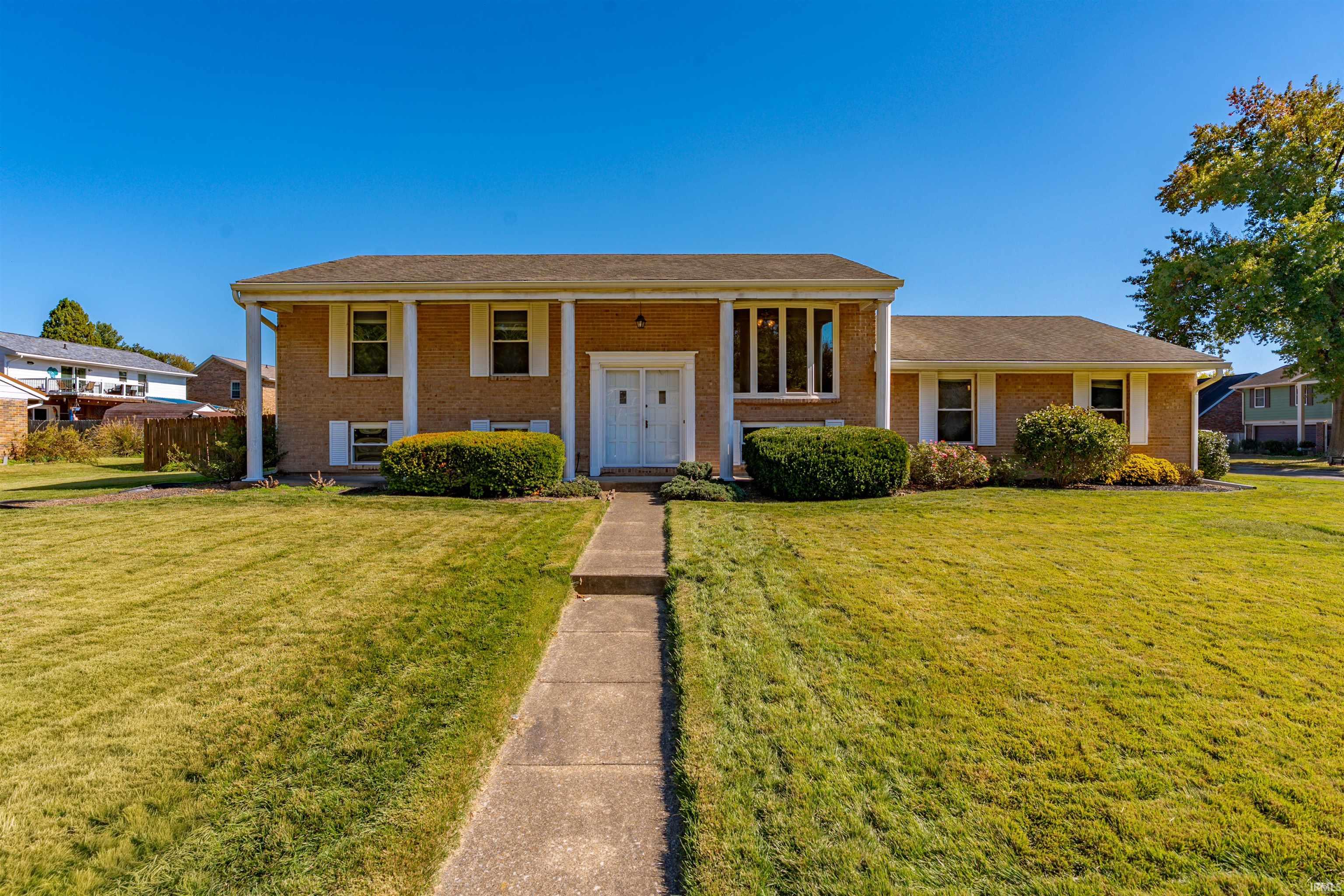 7601 Rock Creek Lane — photo