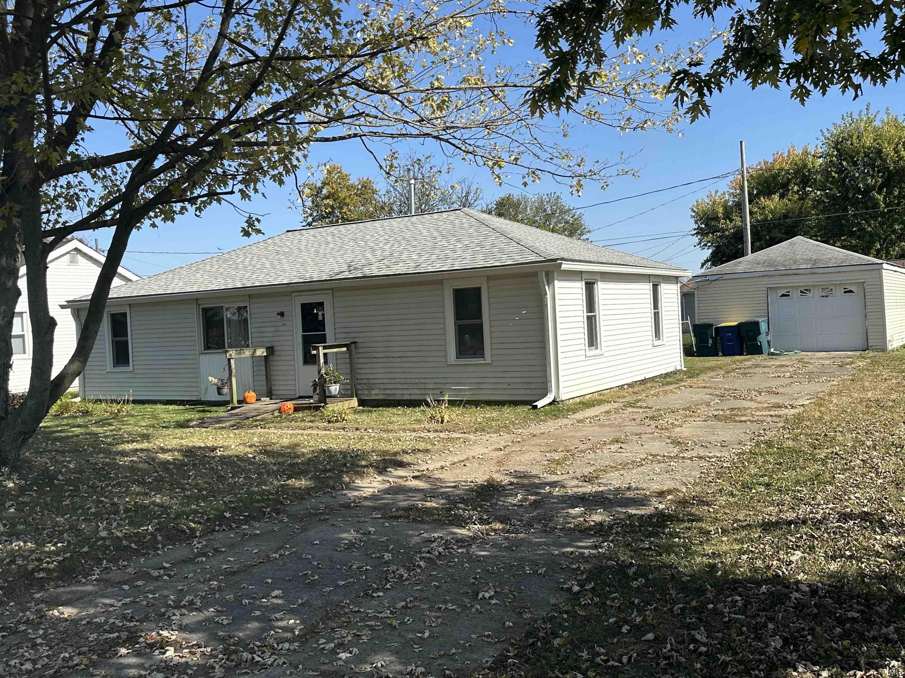 2208 N Rector Avenue — photo