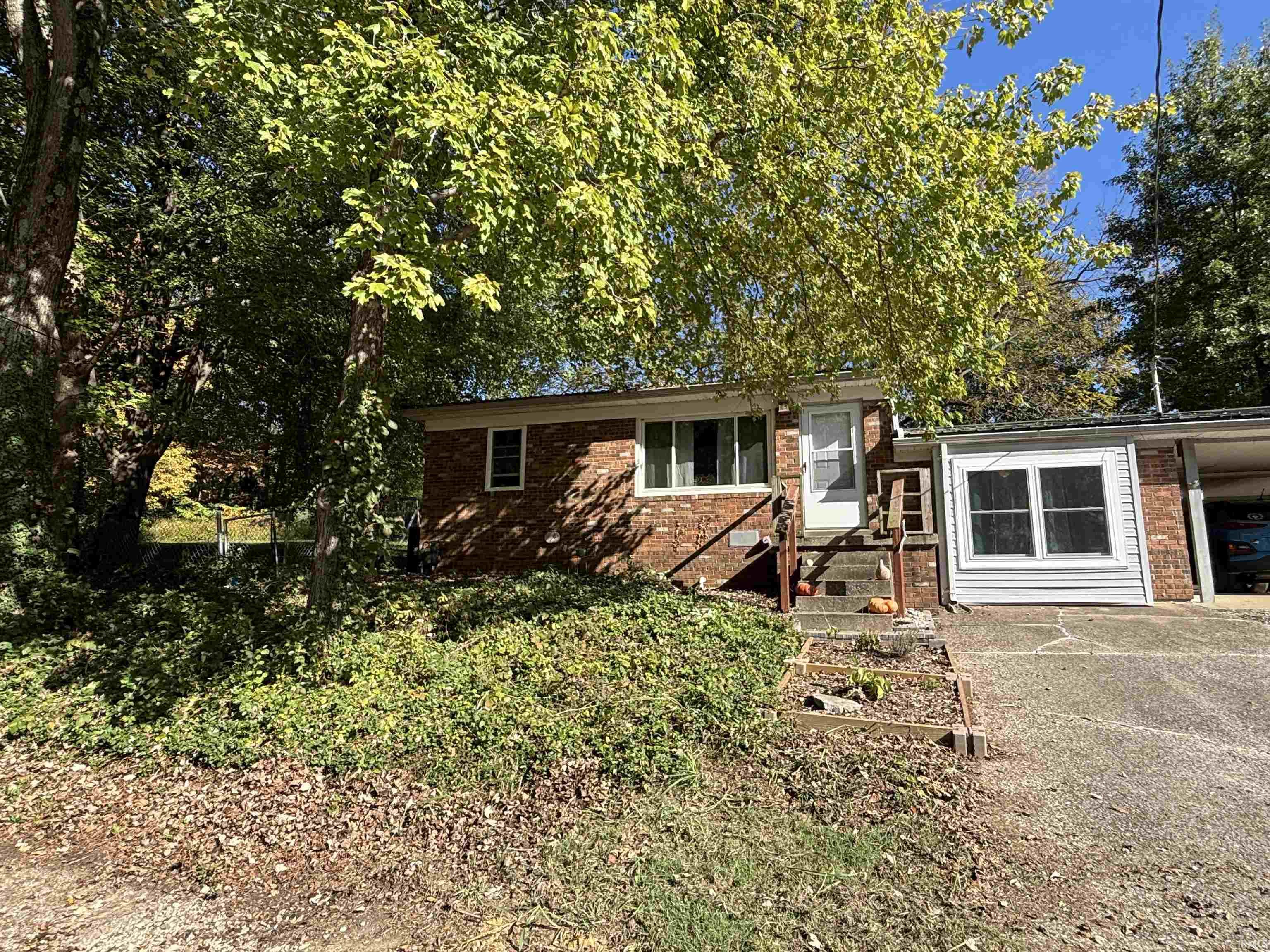 11220 Sharon Drive — photo