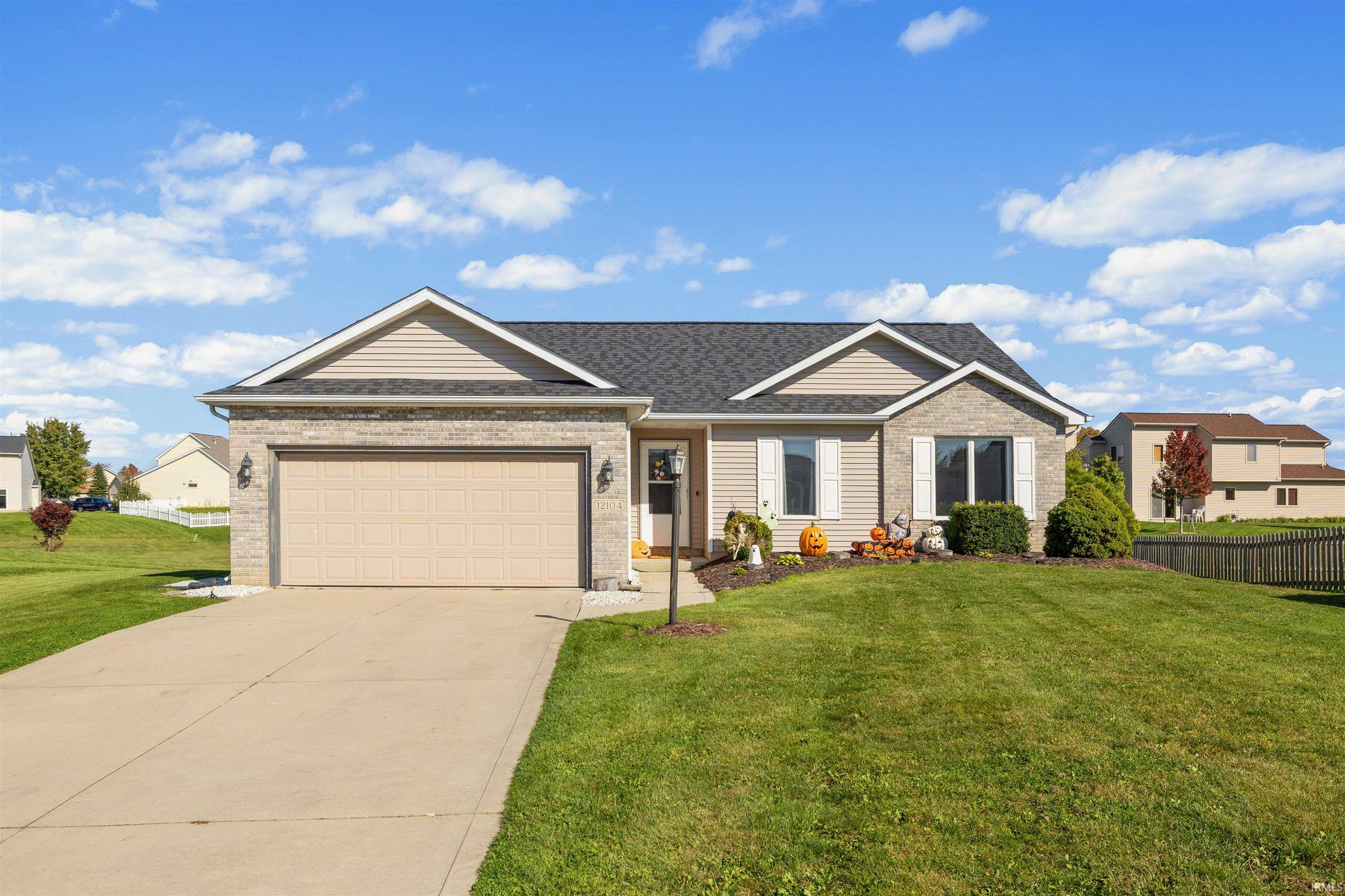 12104 Breezy Court — photo
