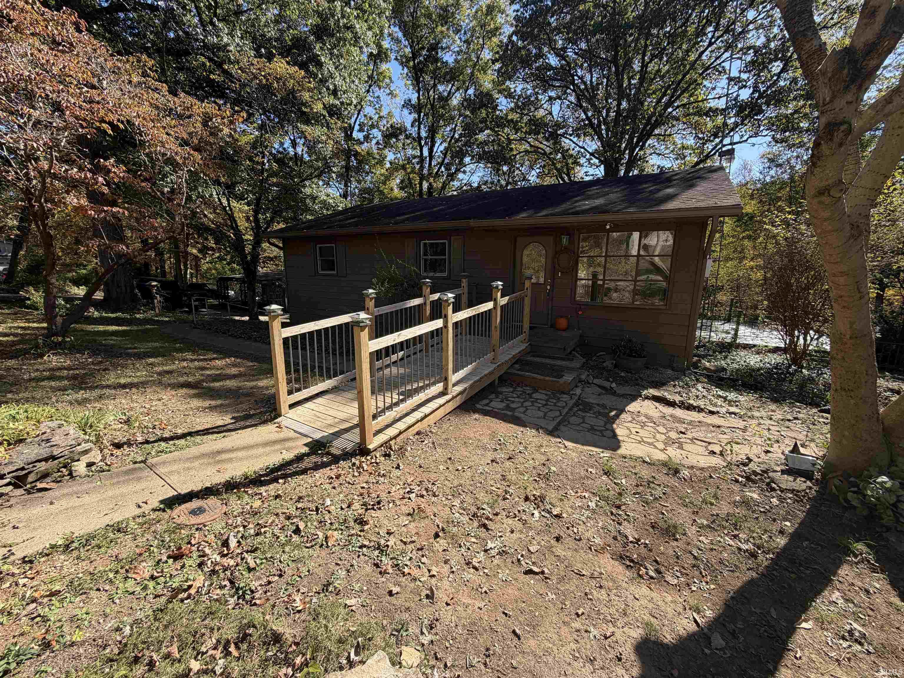 2738 S Leatherwood Street — photo