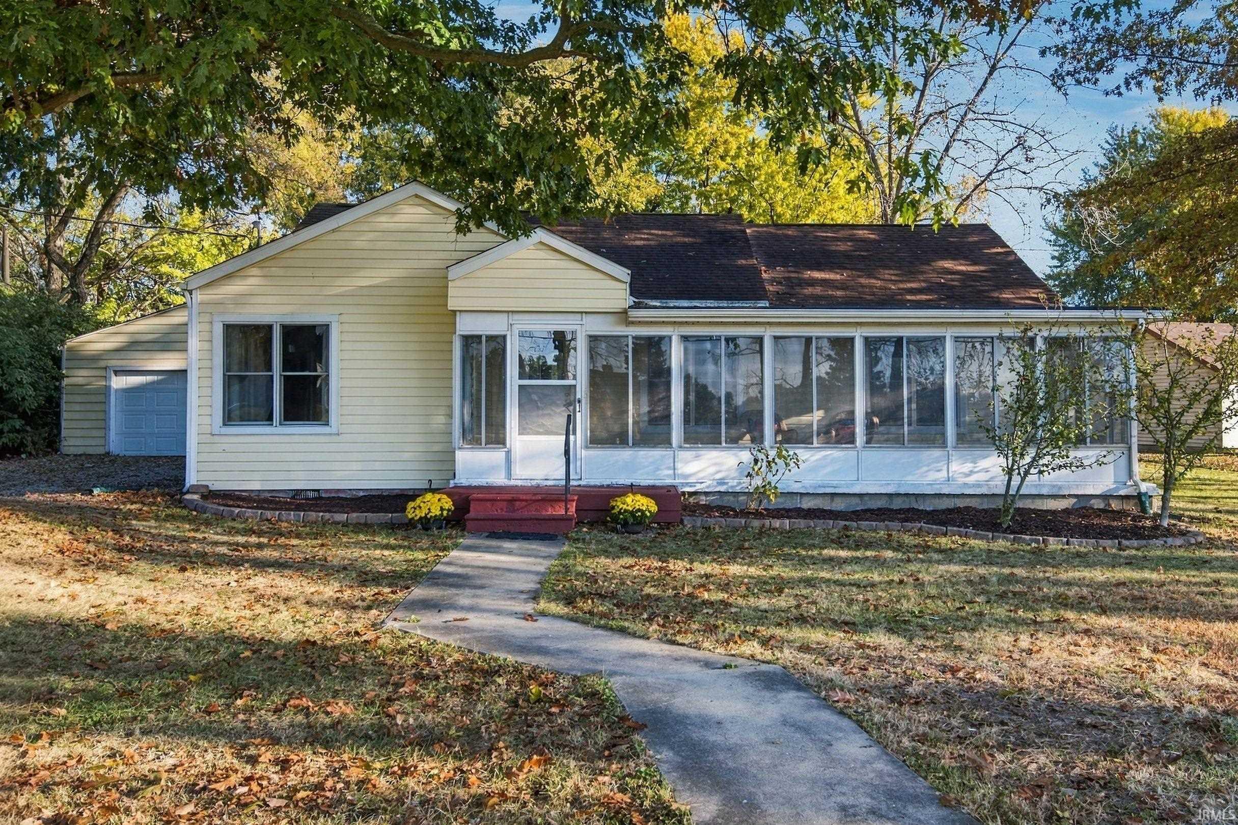9408 W Jackson Street — photo