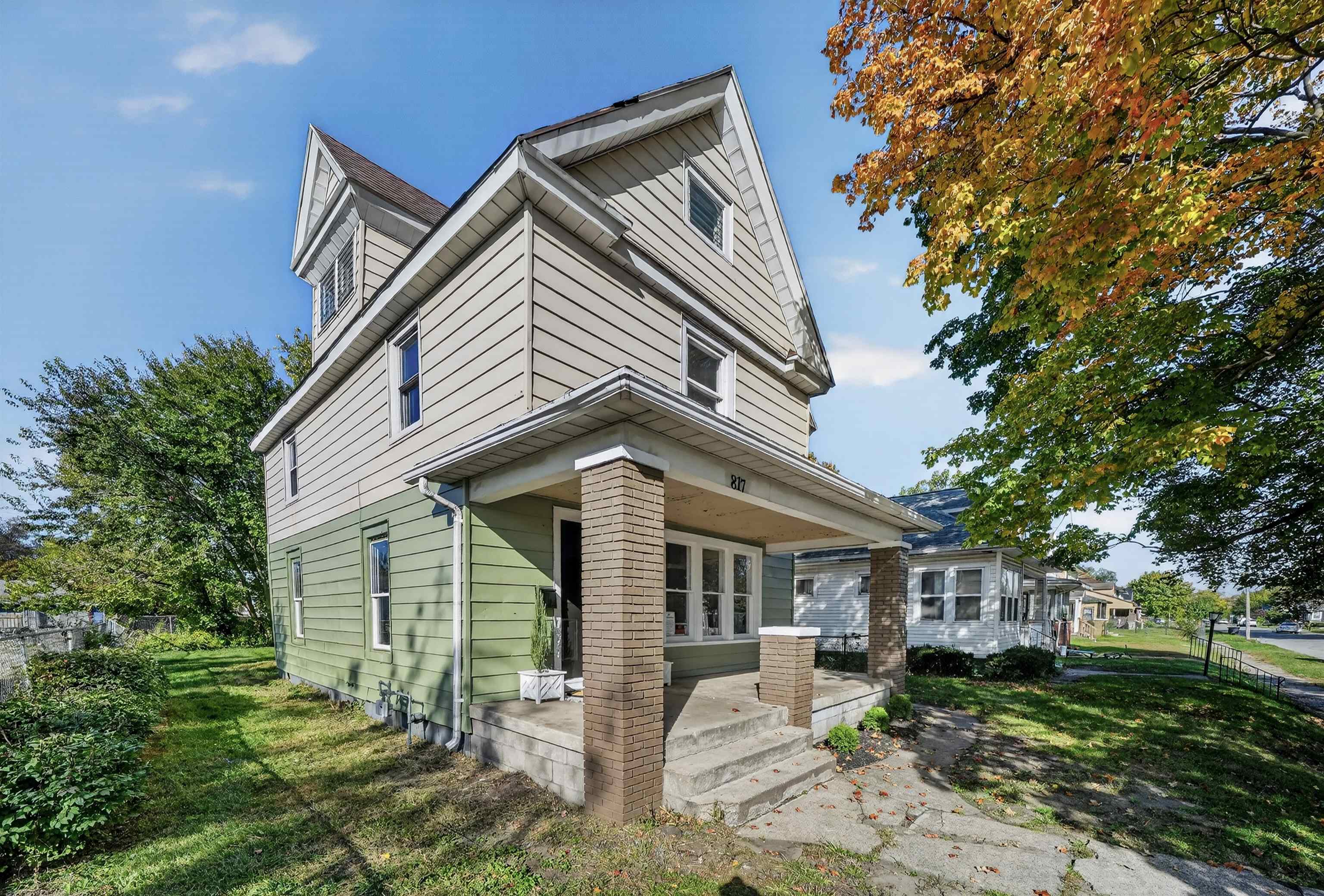 817 Adams Common — photo