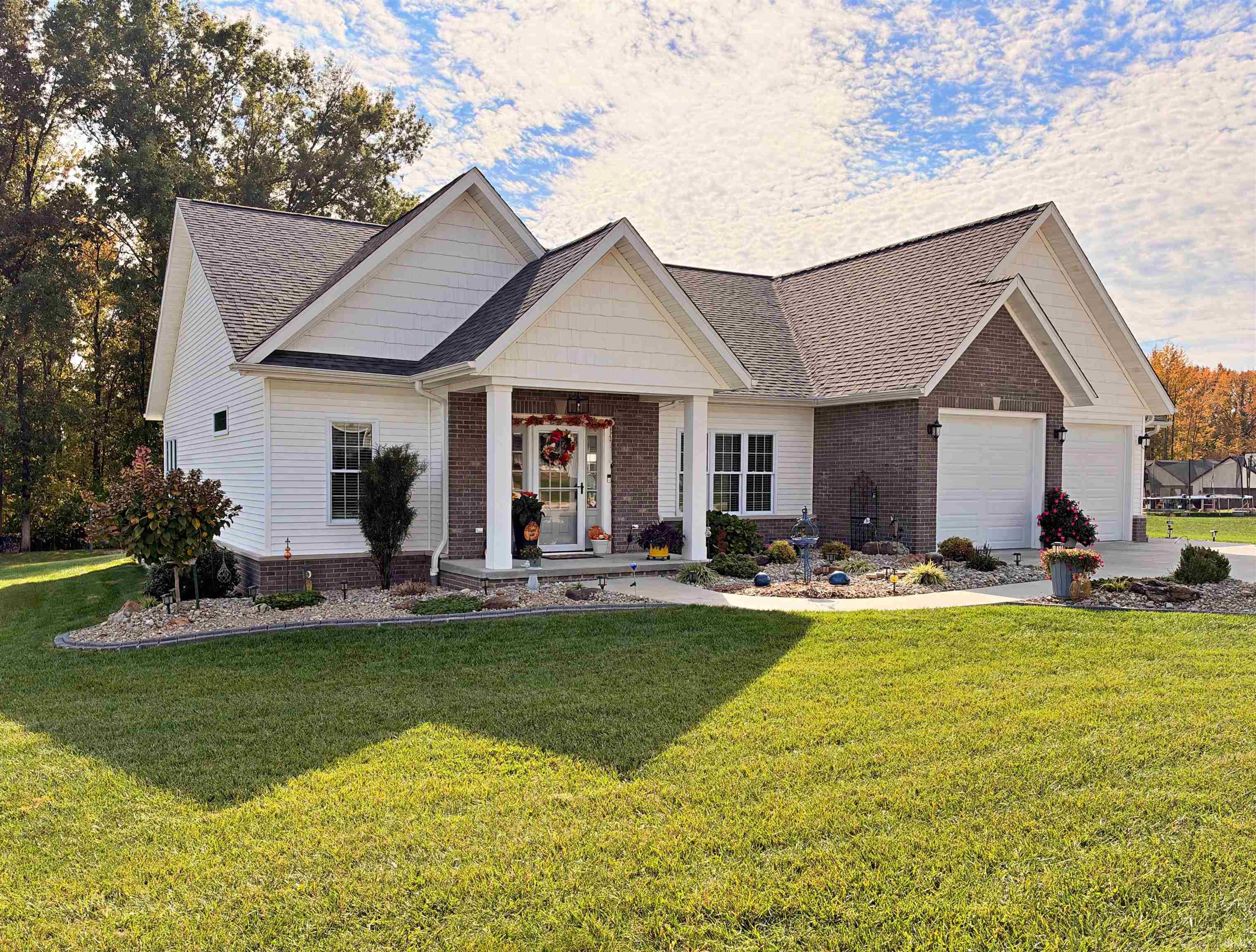 15 Deerfield Lane — photo