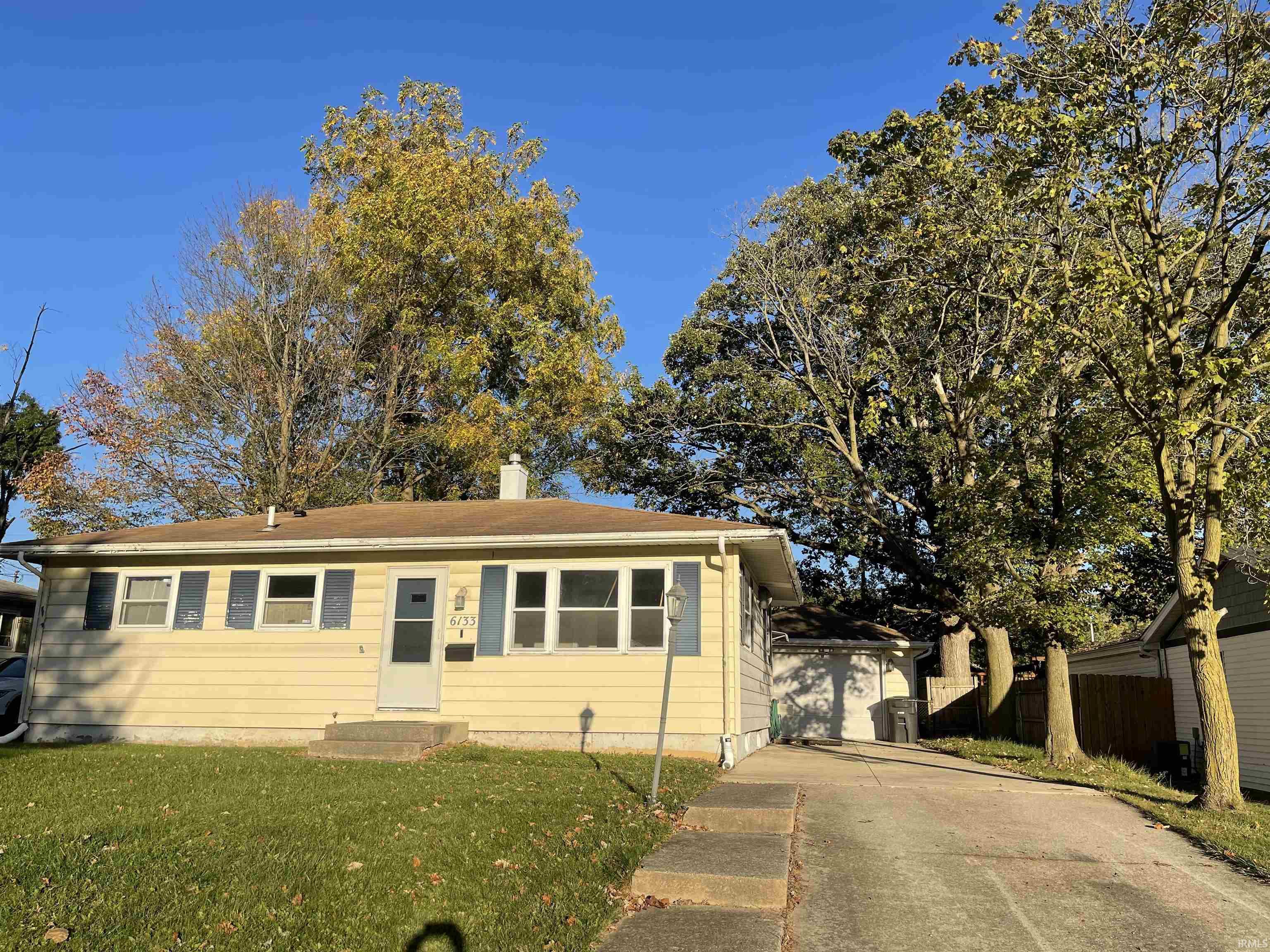 6133 Kent Road — photo