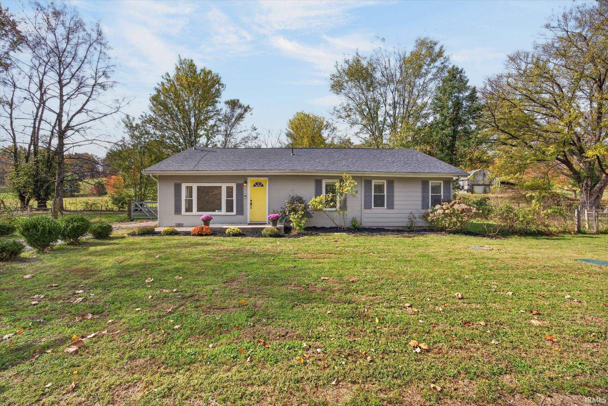 1426 S State Road 135 — photo