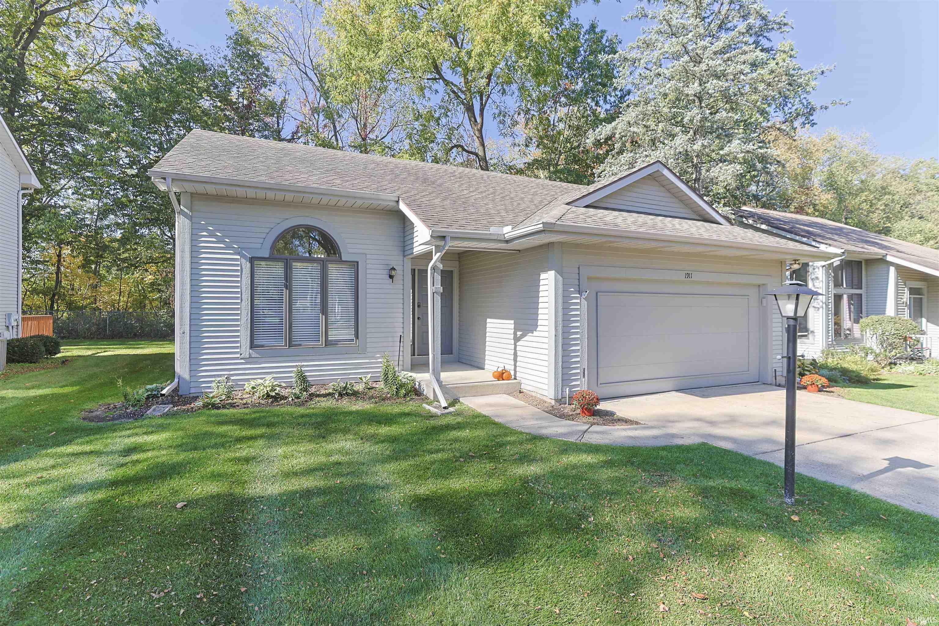 1911 Creekwood Drive — photo