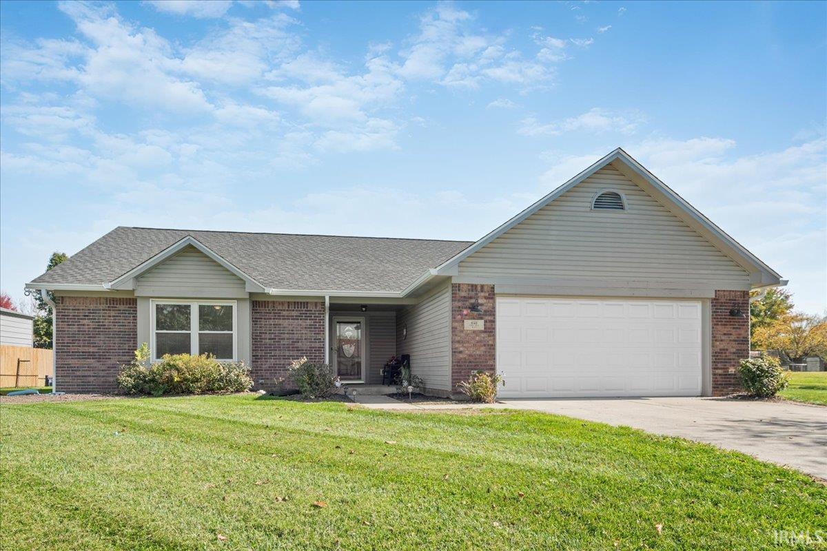 621 Red Oak Way — photo