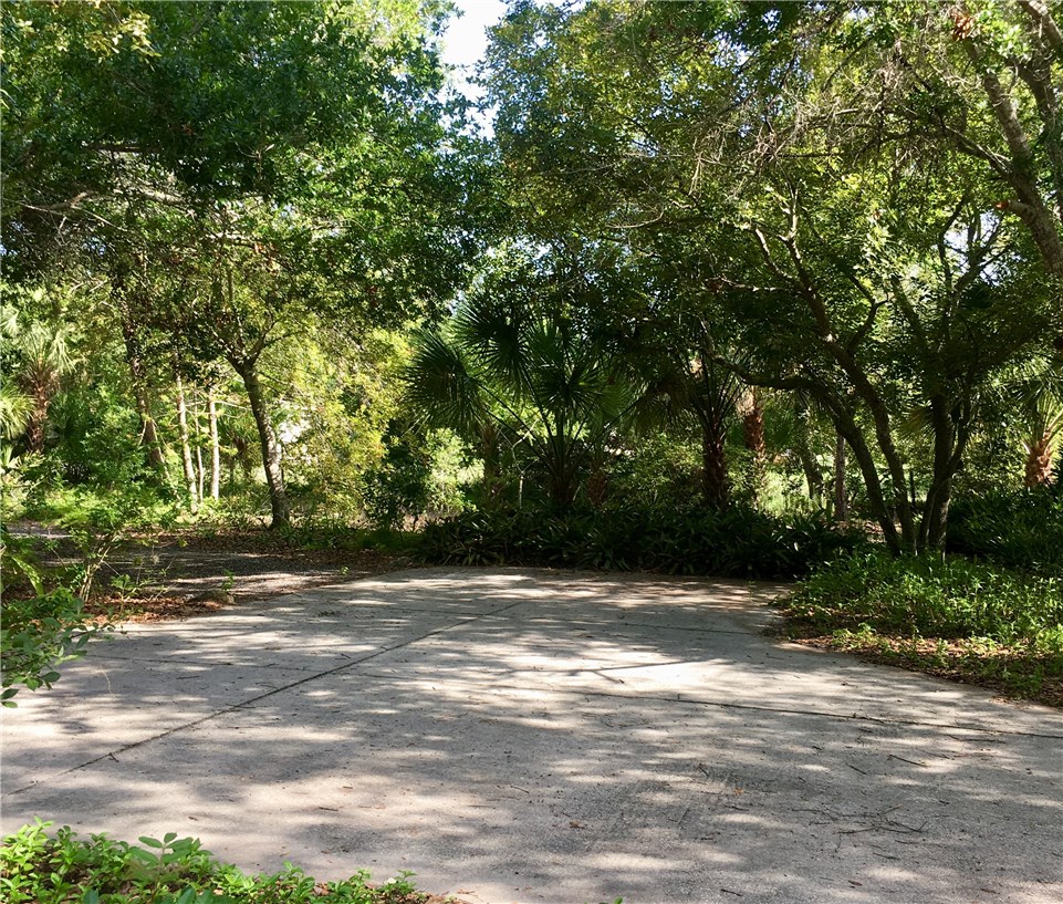 9605 Riverview Drive — photo