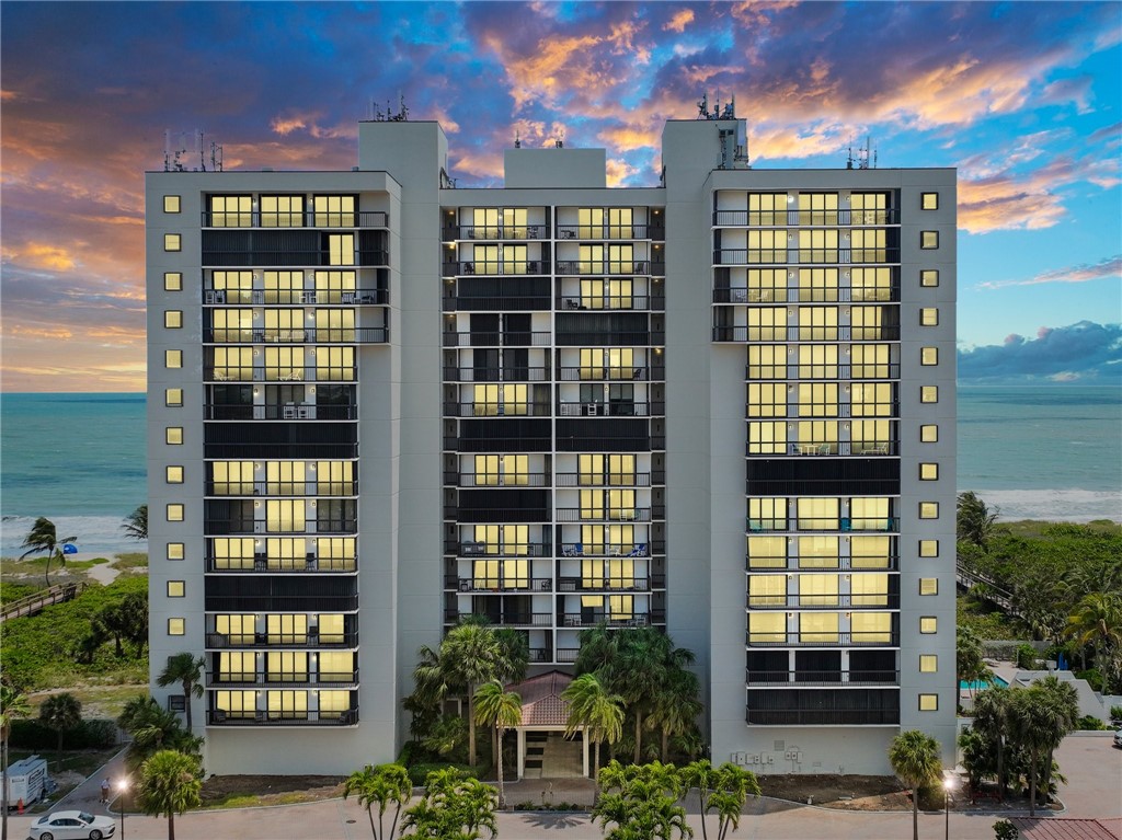 3100 N Highway A1a None 506 — photo