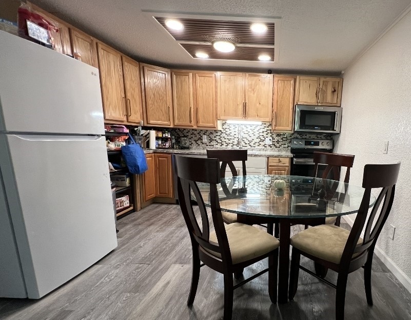 Home in Vero Beach, FL 32962 — photo 2