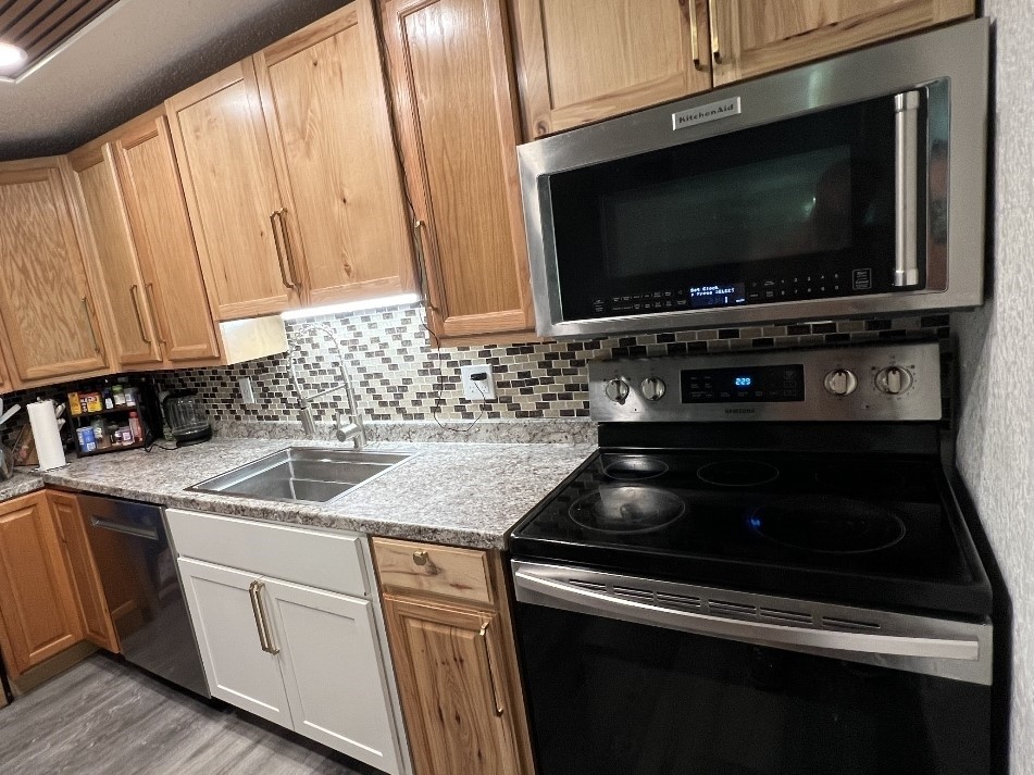 Home in Vero Beach, FL 32962 — photo 3