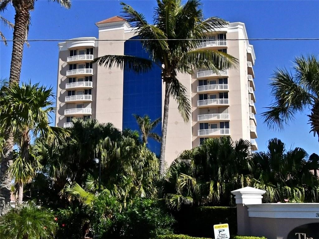 2900 N Highway A1a None 4D — photo