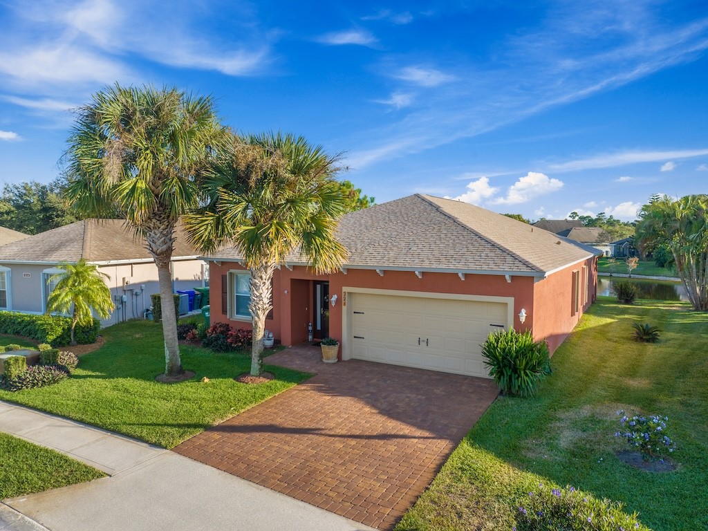 221 Briarcliff Circle — photo