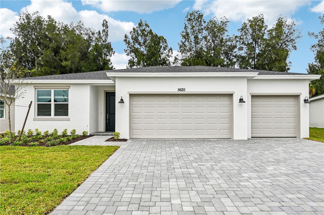 5625 Hampton Park Circle — photo