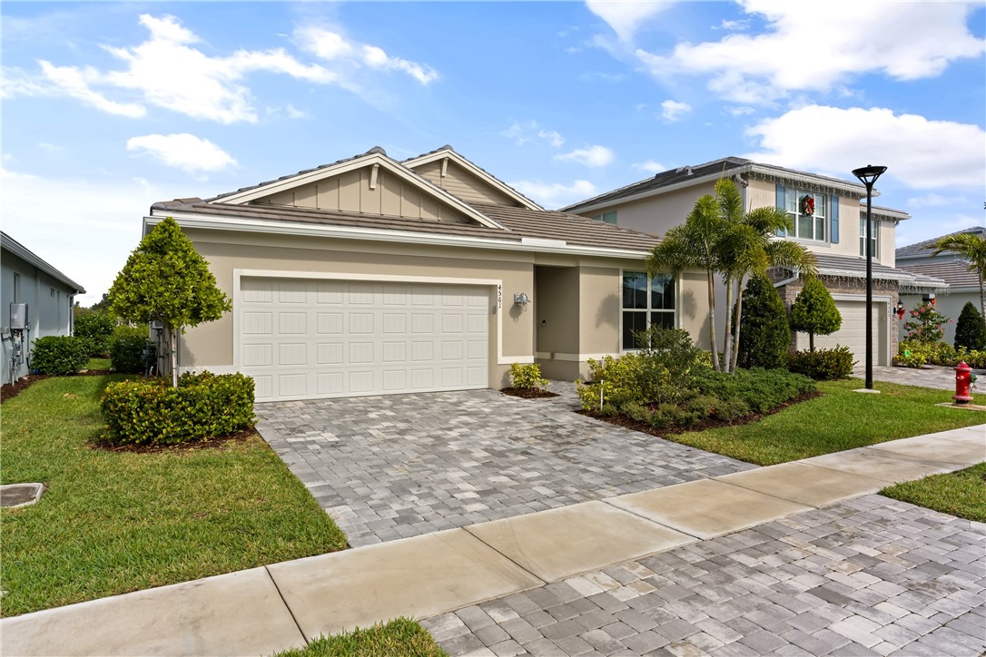 4561 Nautilus Circle — photo