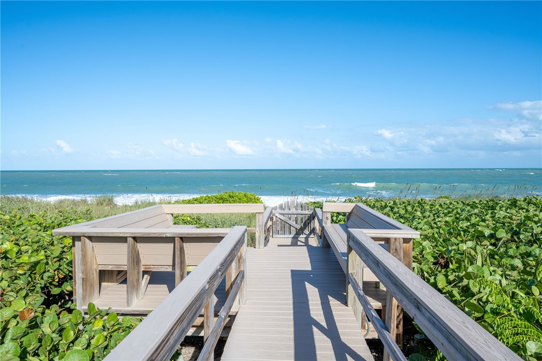 1150 Reef Road B-18 — photo