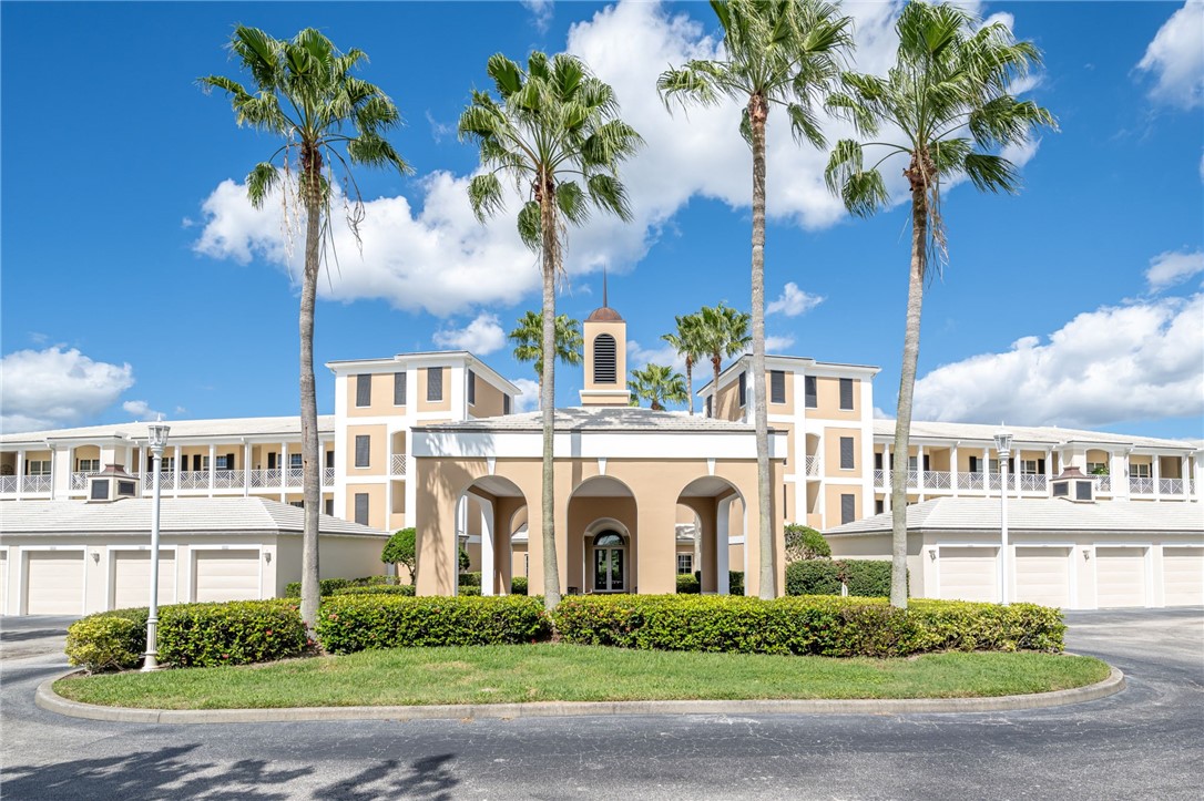4775 S Harbor Drive 107 — photo