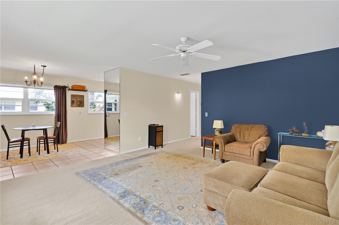 Home in Vero Beach, FL 32962 — photo 2