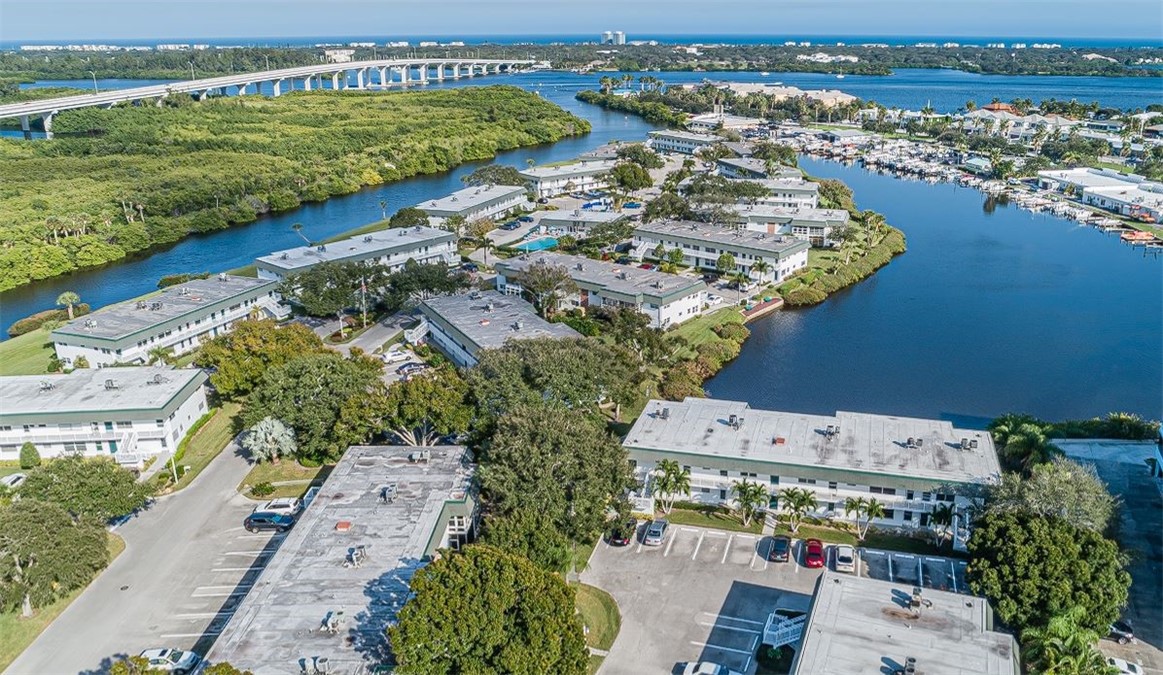 2800 Indian River Boulevard 4R — photo