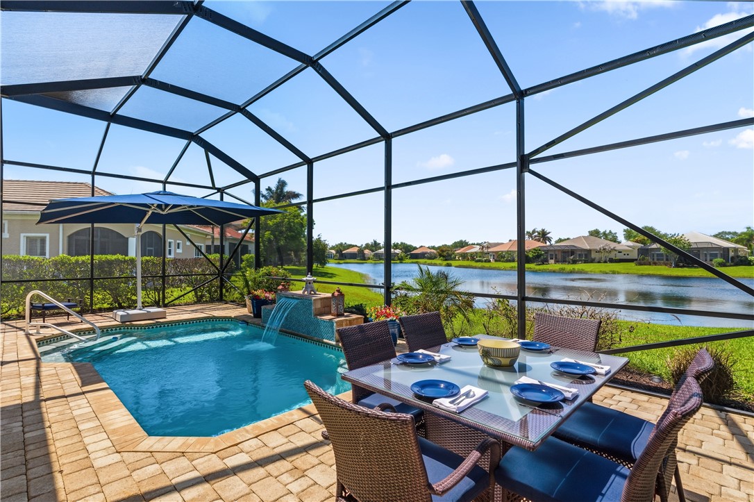 1070 River Wind Circle — photo