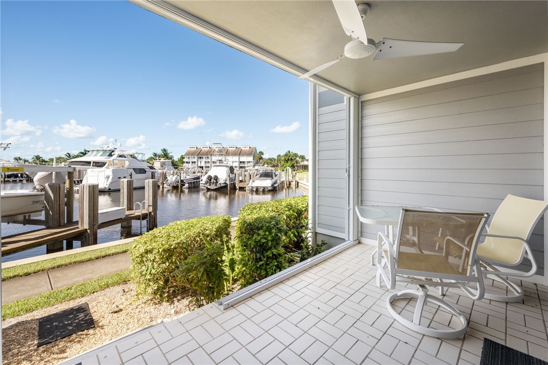 2140 Spyglass Lane 116 — photo