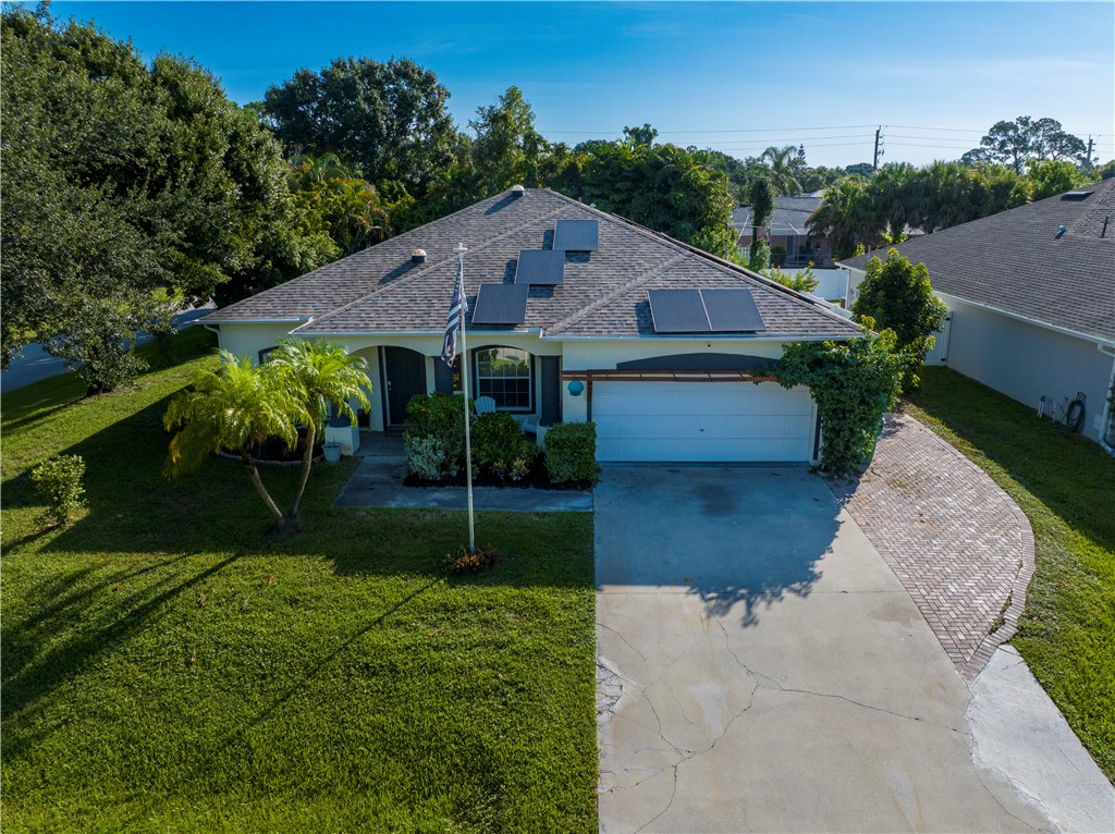 1302 Coverbrook Lane — photo