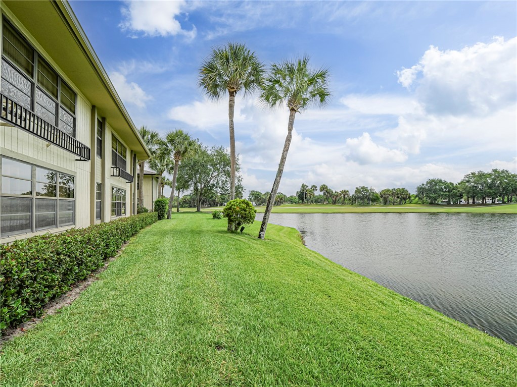 23 Plantation Drive 102 — photo