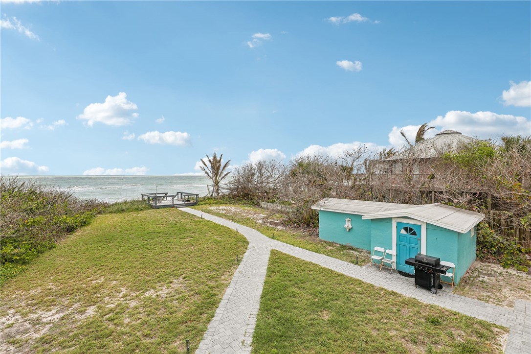 Home in Melbourne Beach, FL 32951 — photo 2