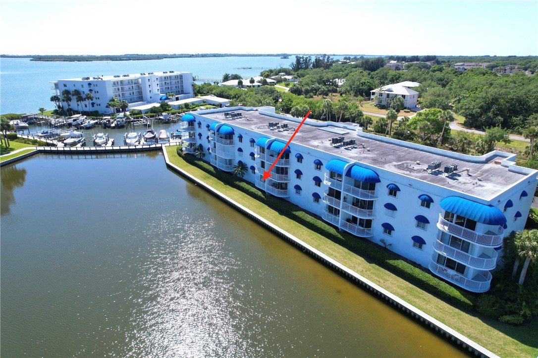 6110 S River Run Drive 6110 — photo