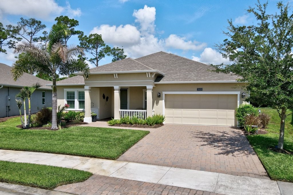 3639 Wild Banyan Way — photo