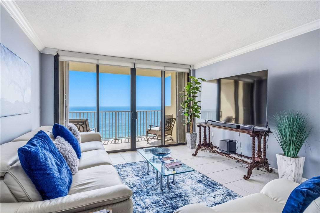 3200 N Highway A1a None 1105 — photo