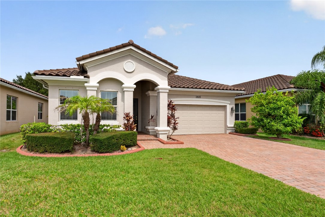 1805 Berkshire Circle SW — photo