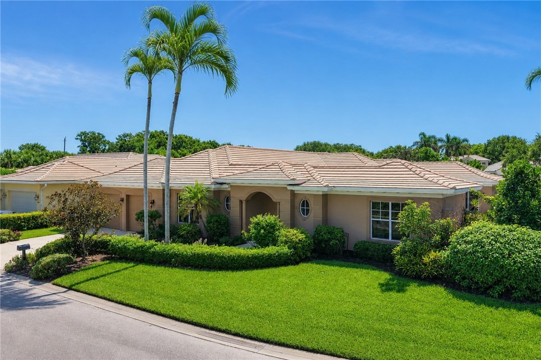 9030 Castle Harbour Circle — photo