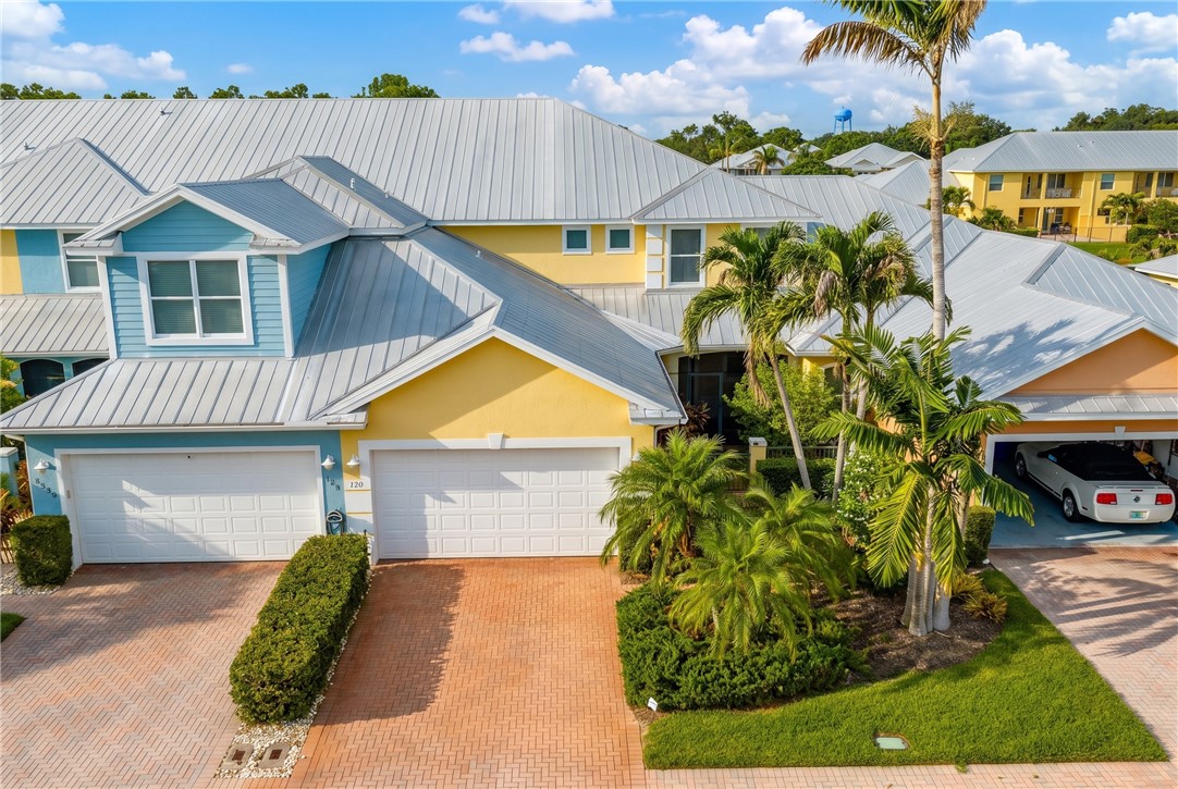 Home in Vero Beach, FL 32967 — photo 2