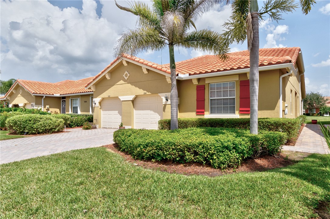 6380 Oxford Circle 104D — photo