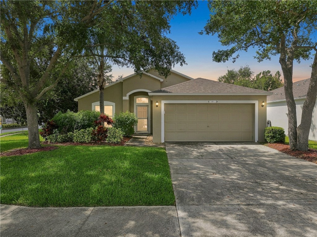 815 Greenleaf Circle — photo