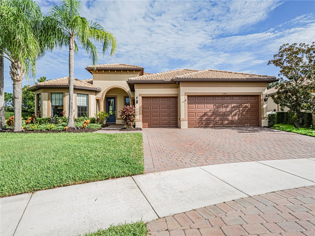 5385 Antigua Circle — photo