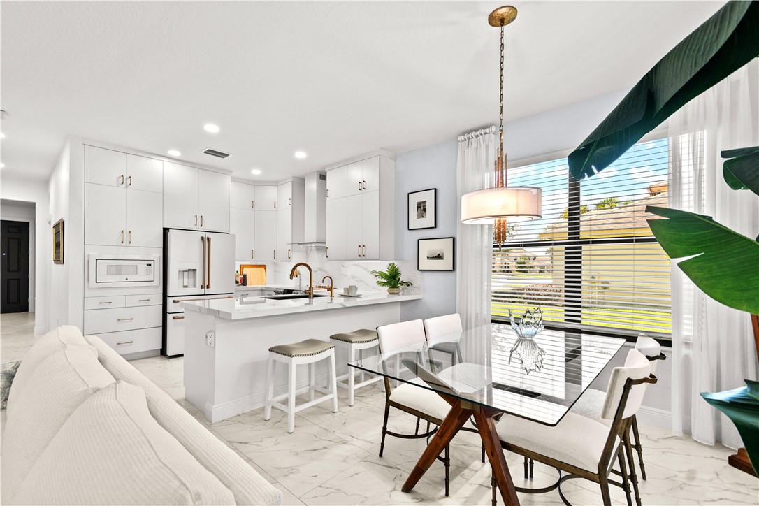 10081 W Villa Circle — photo